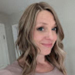 Meet your Posher, Vicki